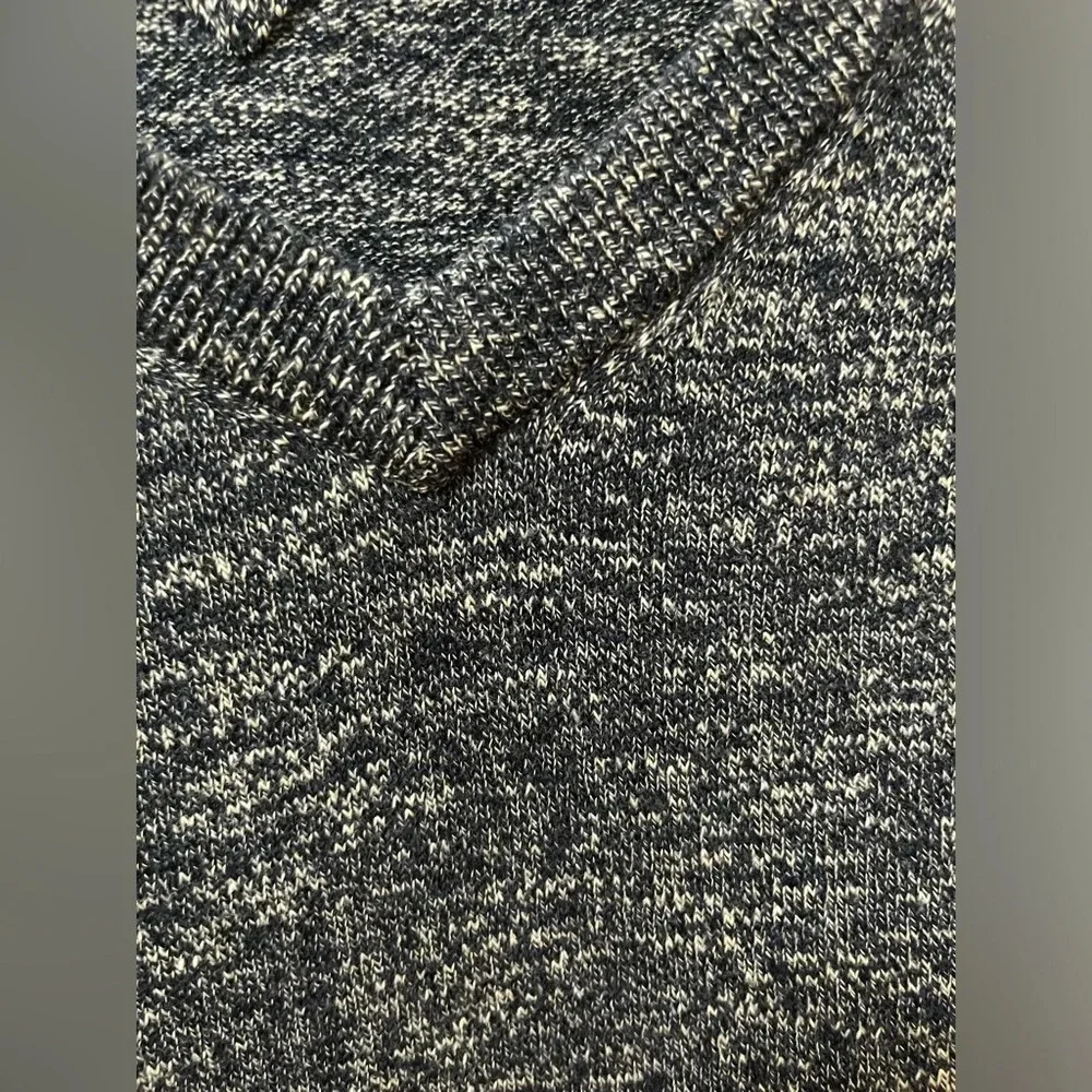 Tommy Hilfiger Pull Over Sweater- Blue- Men’s XL